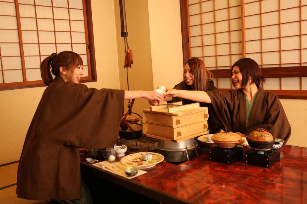 טקיאמה Okuhida Garden Hotel Yakedake מראה חיצוני תמונה