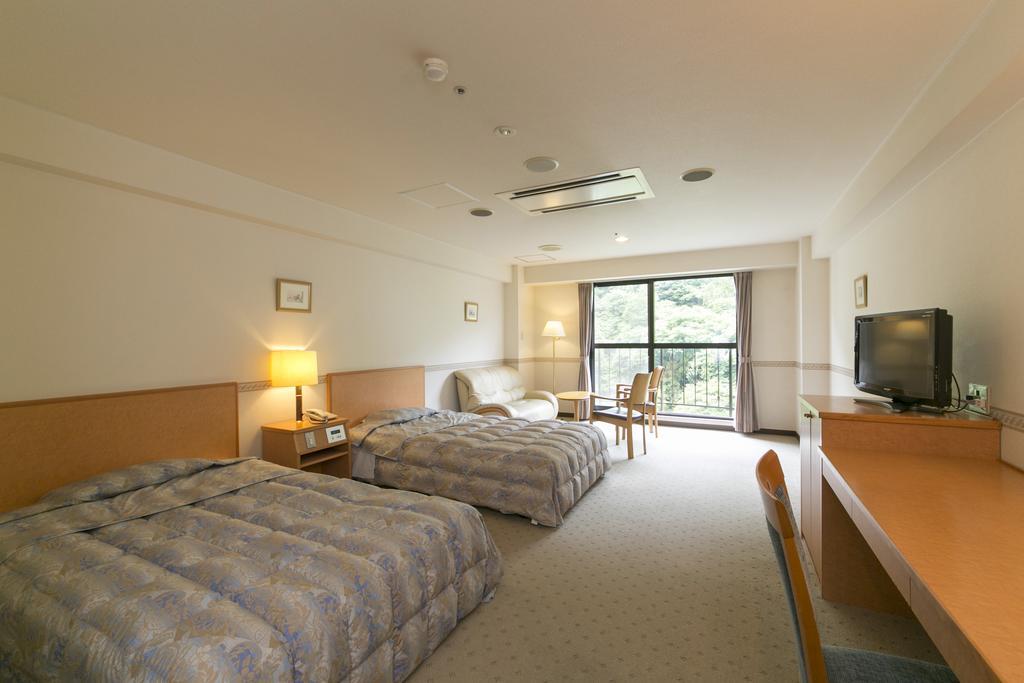טקיאמה Okuhida Garden Hotel Yakedake מראה חיצוני תמונה